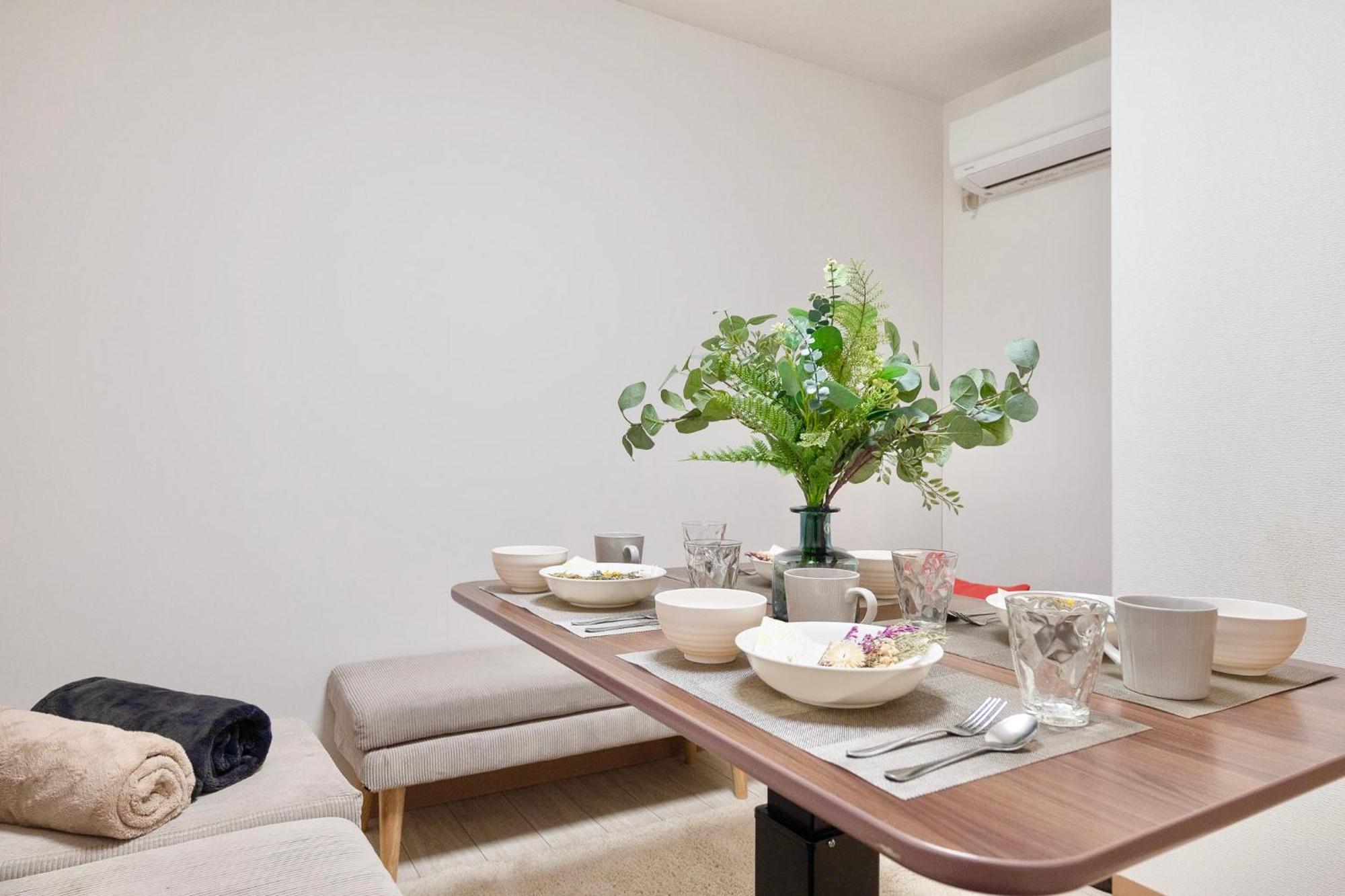 Tsudoi 集 - 5 Bed Rooms, Max 11, 2 Bath Rooms, 1hr To Kix, 30min To Namba, 2-bldg Connected Private House * Ōsaka