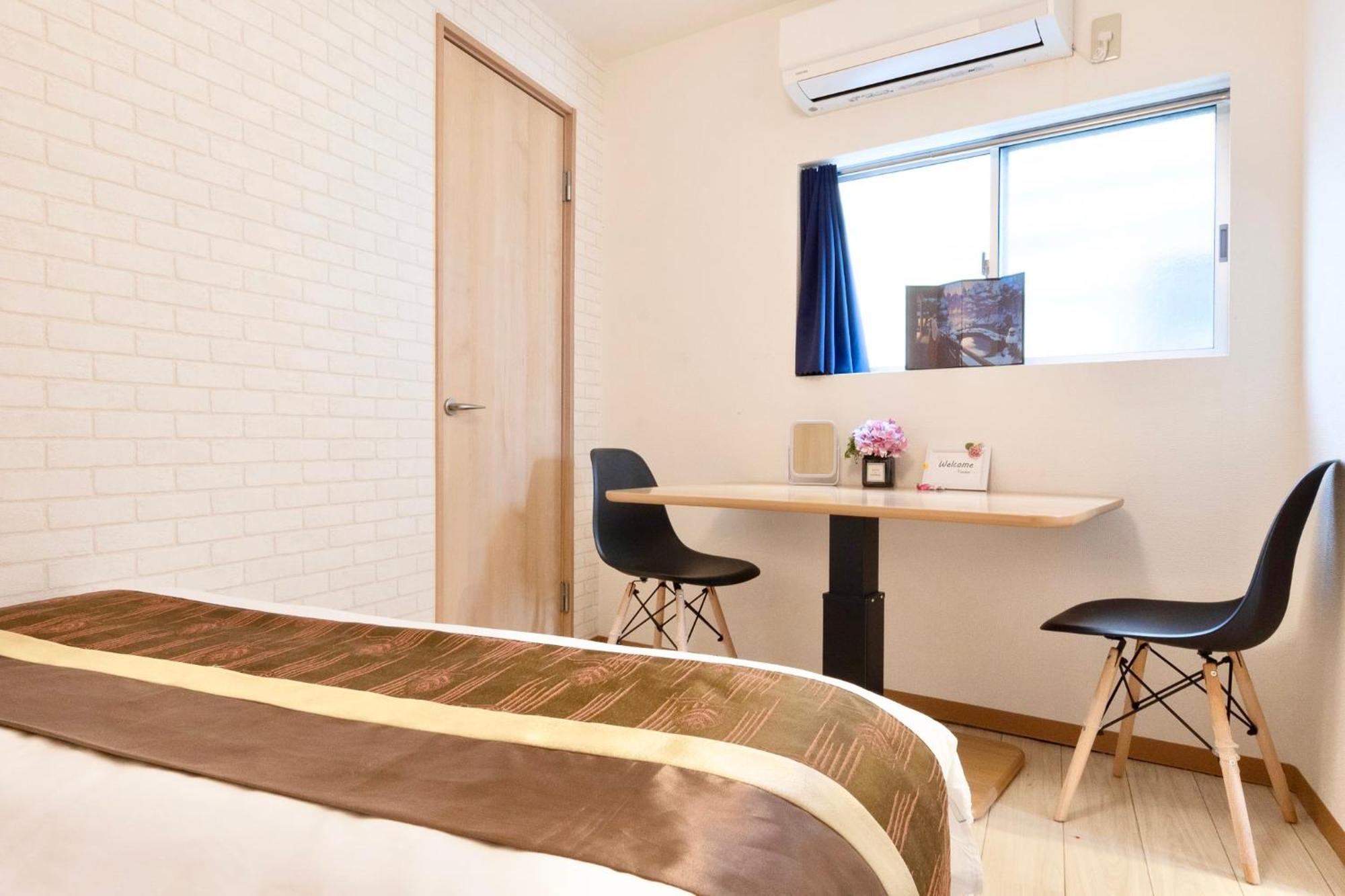 Tsudoi 集 - 5 Bed Rooms, Max 11, 2 Bath Rooms, 1hr To Kix, 30min To Namba, 2-bldg Connected Private House Appartement *