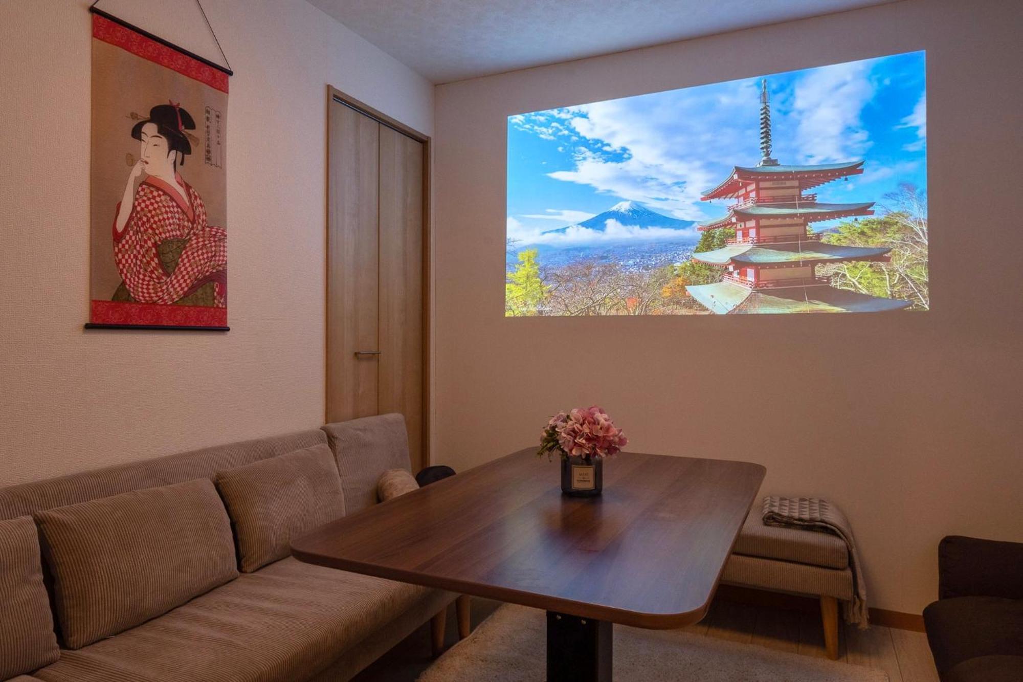 Appartement Tsudoi 集 - 5 Bed Rooms, Max 11, 2 Bath Rooms, 1hr To Kix, 30min To Namba, 2-bldg Connected Private House *