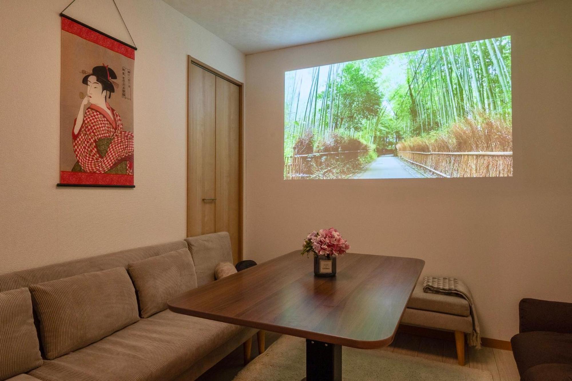 Appartement Tsudoi 集 - 5 Bed Rooms, Max 11, 2 Bath Rooms, 1hr To Kix, 30min To Namba, 2-bldg Connected Private House Ōsaka