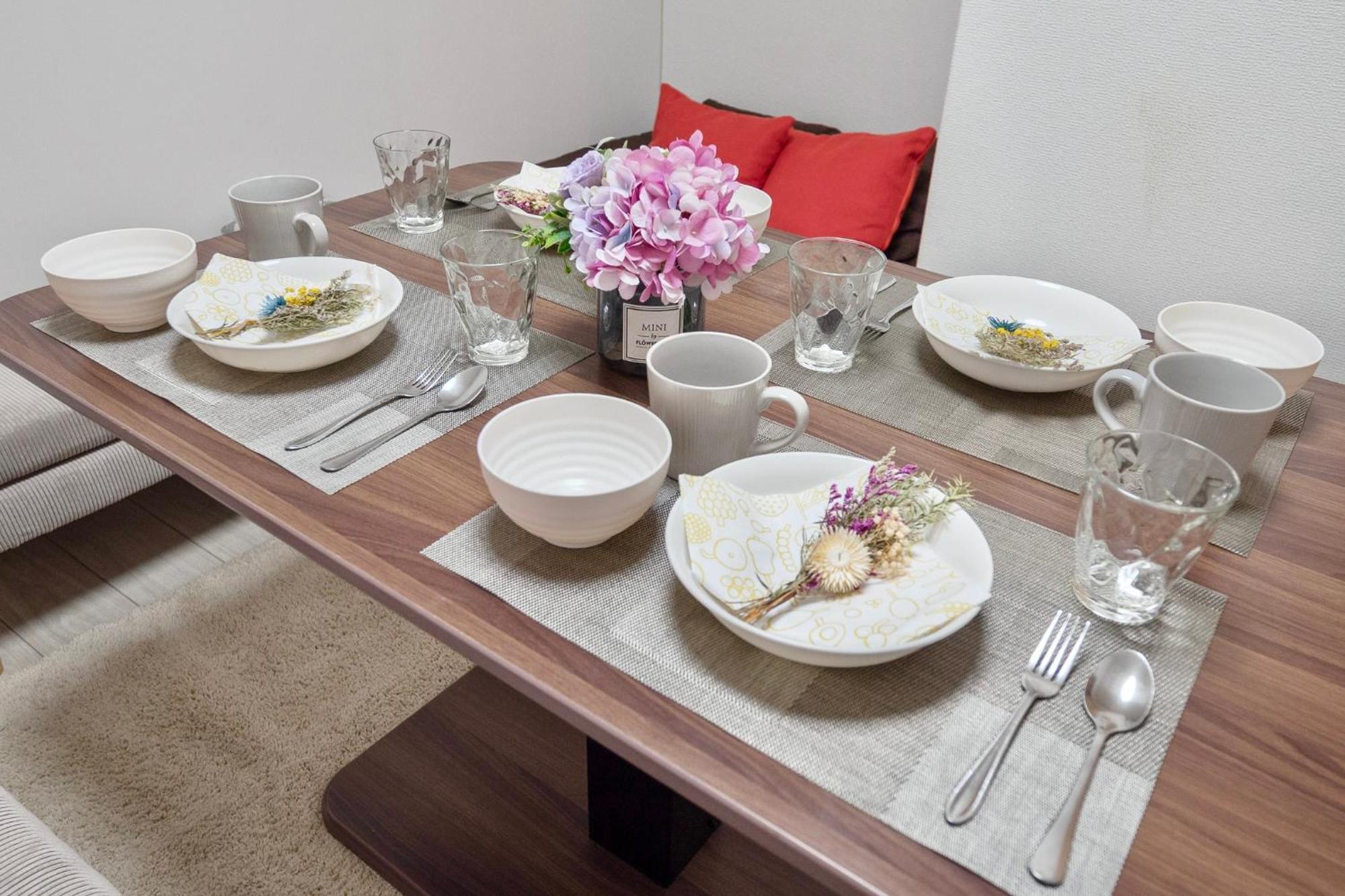 Appartement Tsudoi 集 - 5 Bed Rooms, Max 11, 2 Bath Rooms, 1hr To Kix, 30min To Namba, 2-bldg Connected Private House *